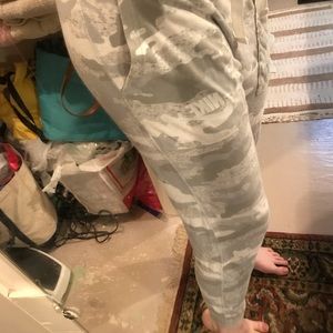 NWOT Nike white camp sweatpants